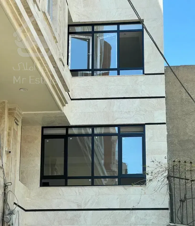 بهترین لوکشین خیابان فروغی