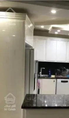 ۷۳ متر با امکانات شریعتی