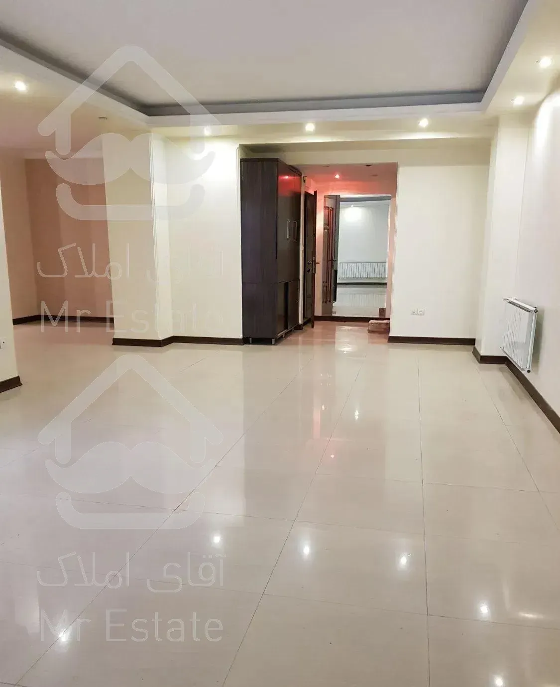 آپارتمان ۱۰۵ متری دو خوابه