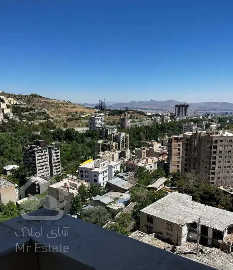 درکه کوهسار مفیدی ۱۰۵ متر ۲ خواب ویودار/ لابی‌من