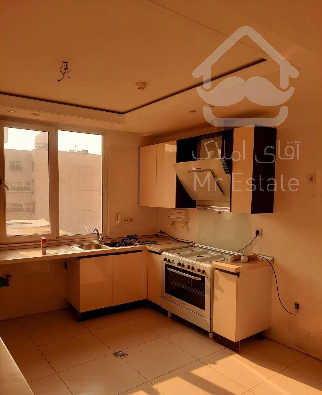 فرمانیه اندرزگو ۱۱۵ متر دو خوابه