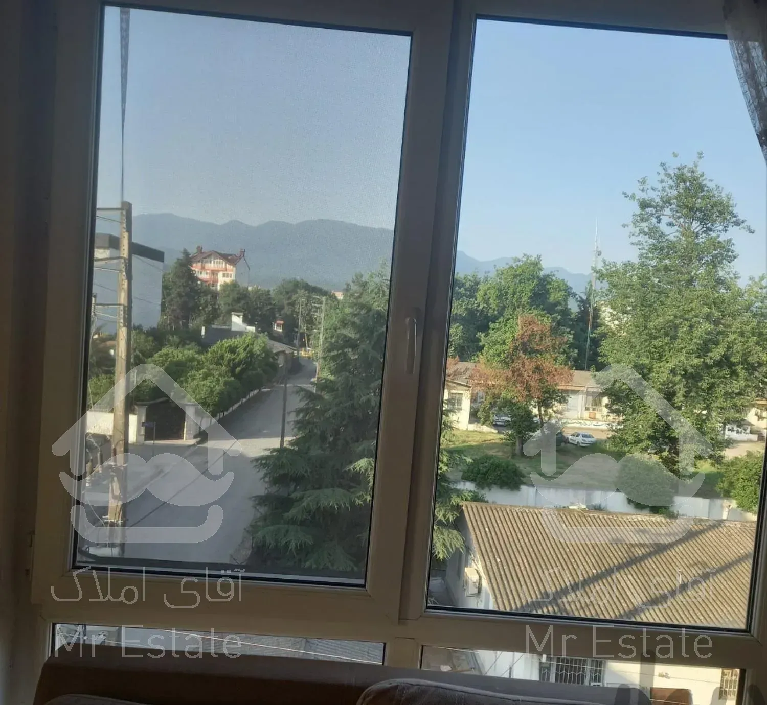 آپارتمان ۱۲۷متری همافران گلزار