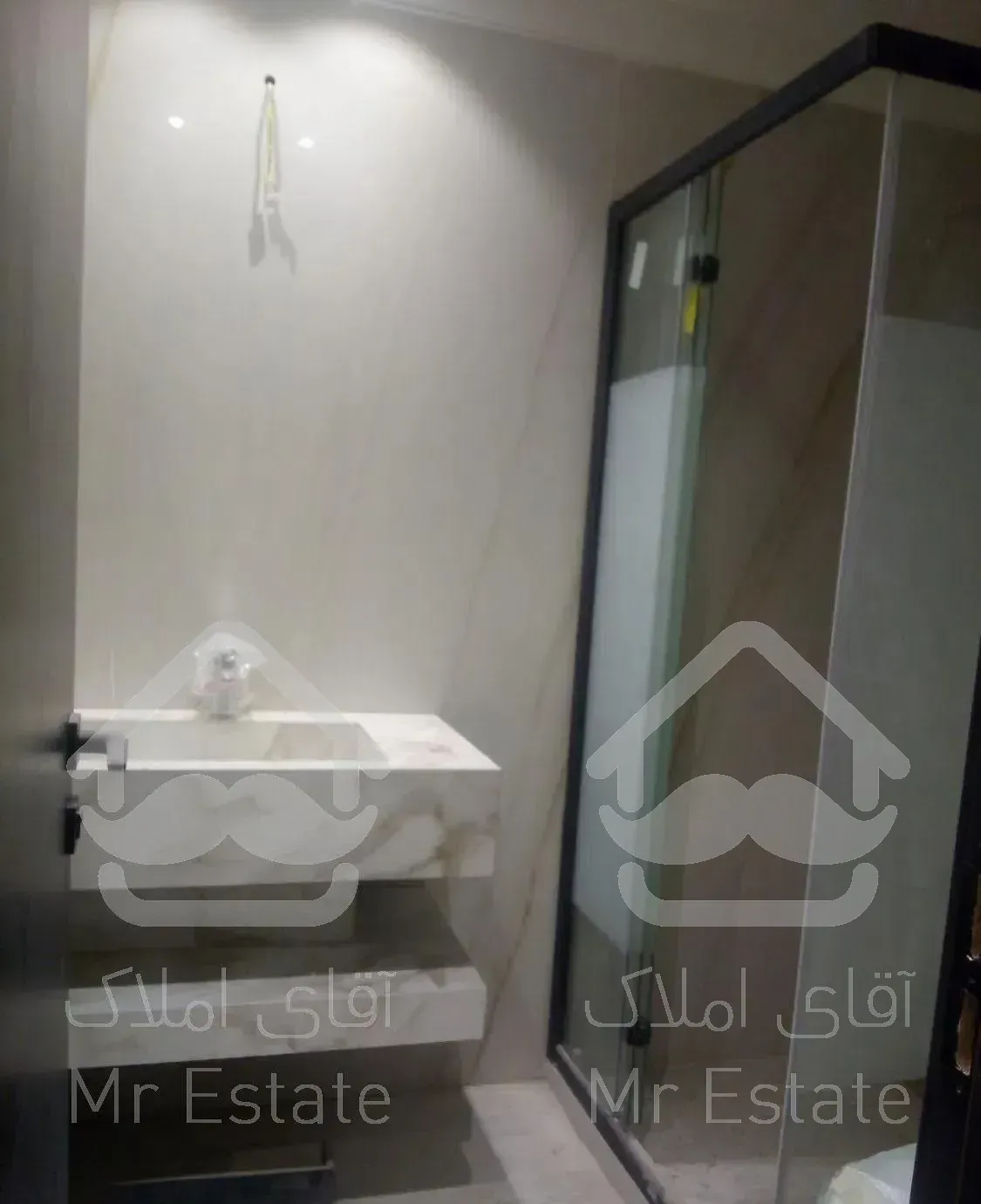 کاشانک موقعیت اداری متراژ 120متر