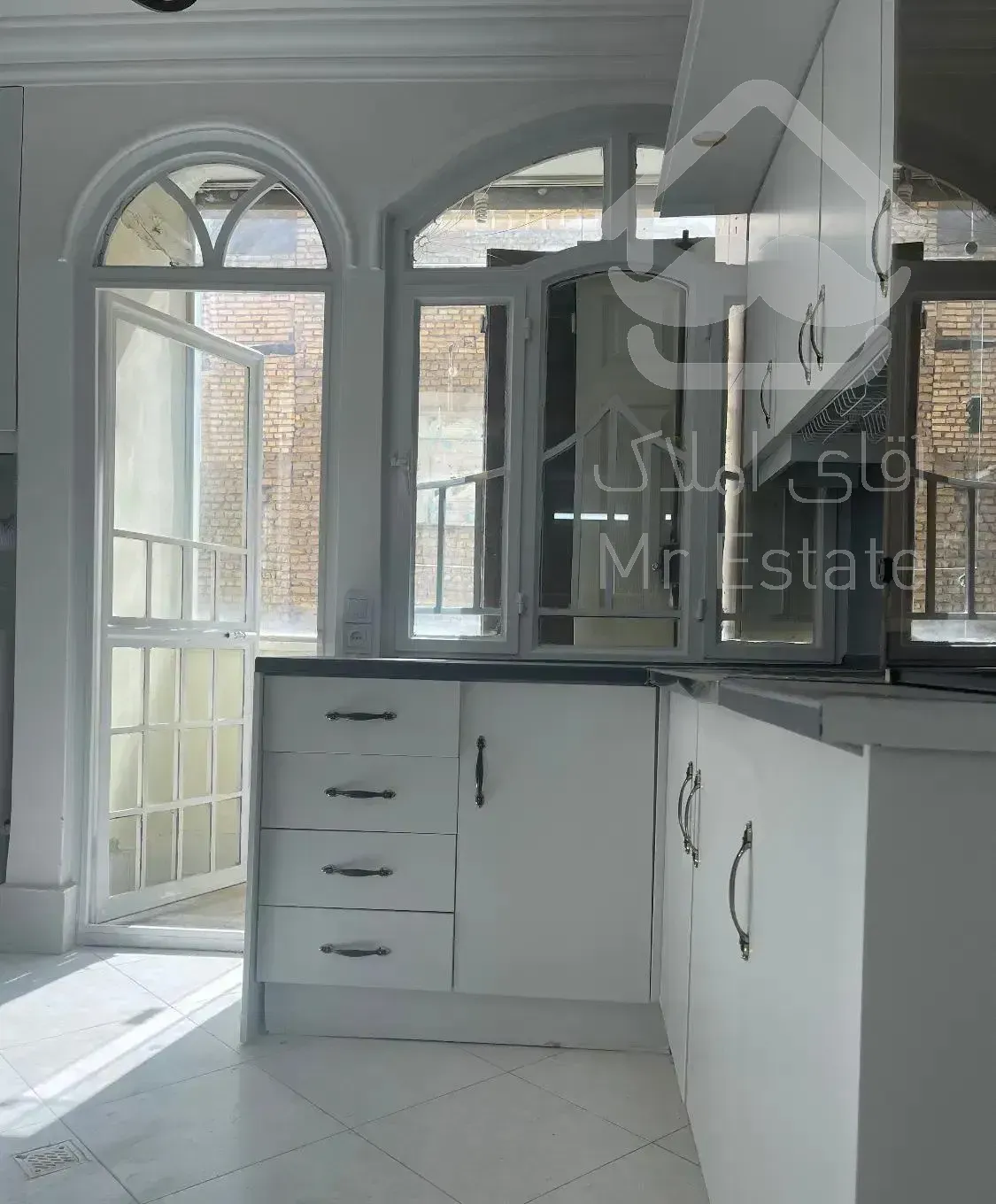 اول هفت تیر /رهن کامل /تخلیه