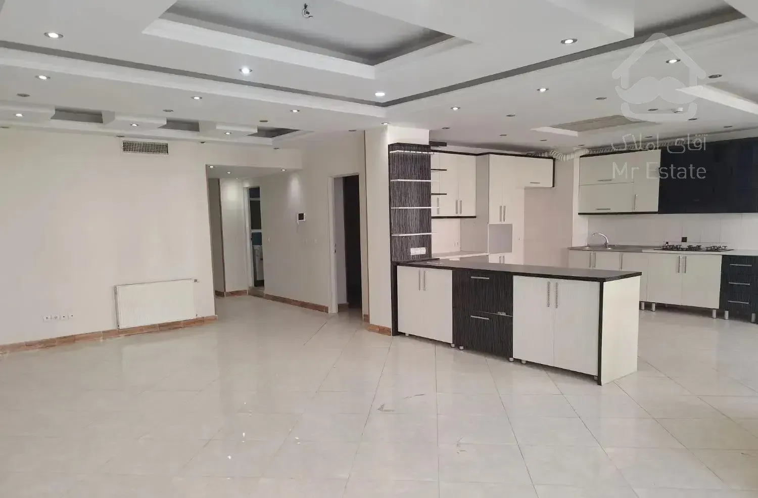 130متر/فول امکانات/روبه نما/اکازیون/لوکیشن بلوک 1