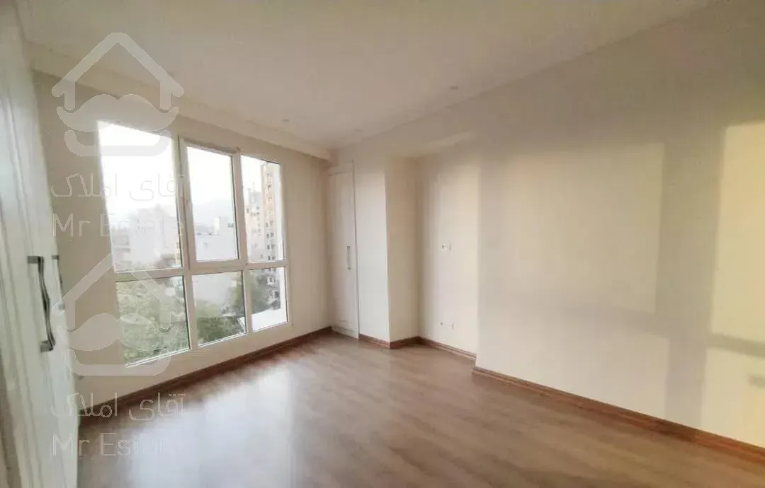 ۱۰۰ متر دربند با ویو ابدی  و بدون مشرف