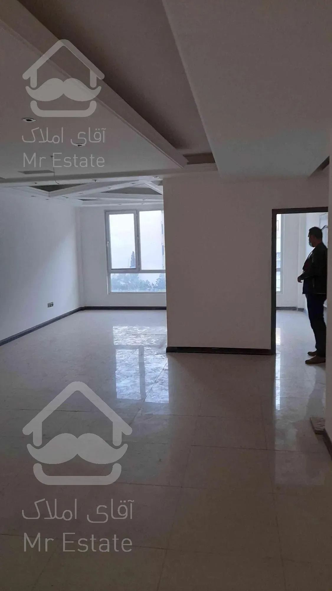 ۷۶متر سند اداری بر کاشانی