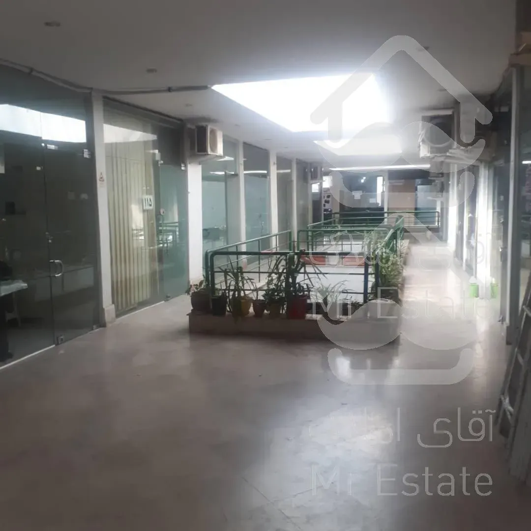 مغازه ، دفترکار ۱۹.۰۵ متری ملکیت ، زیرقیمت منطقه