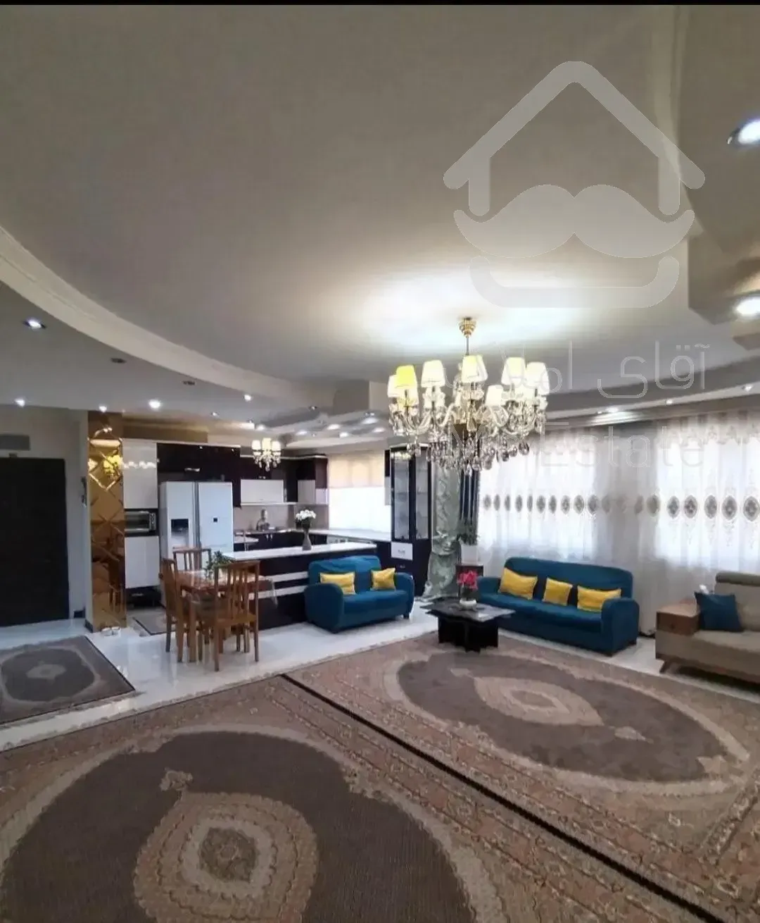 130متر/3خ/خطی روبه آفتاب/فول نوسازی/فول امکانات