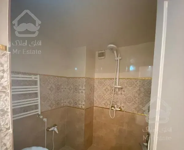 ۹۵متر ۲خواب غرق افتاب  فول اباذر