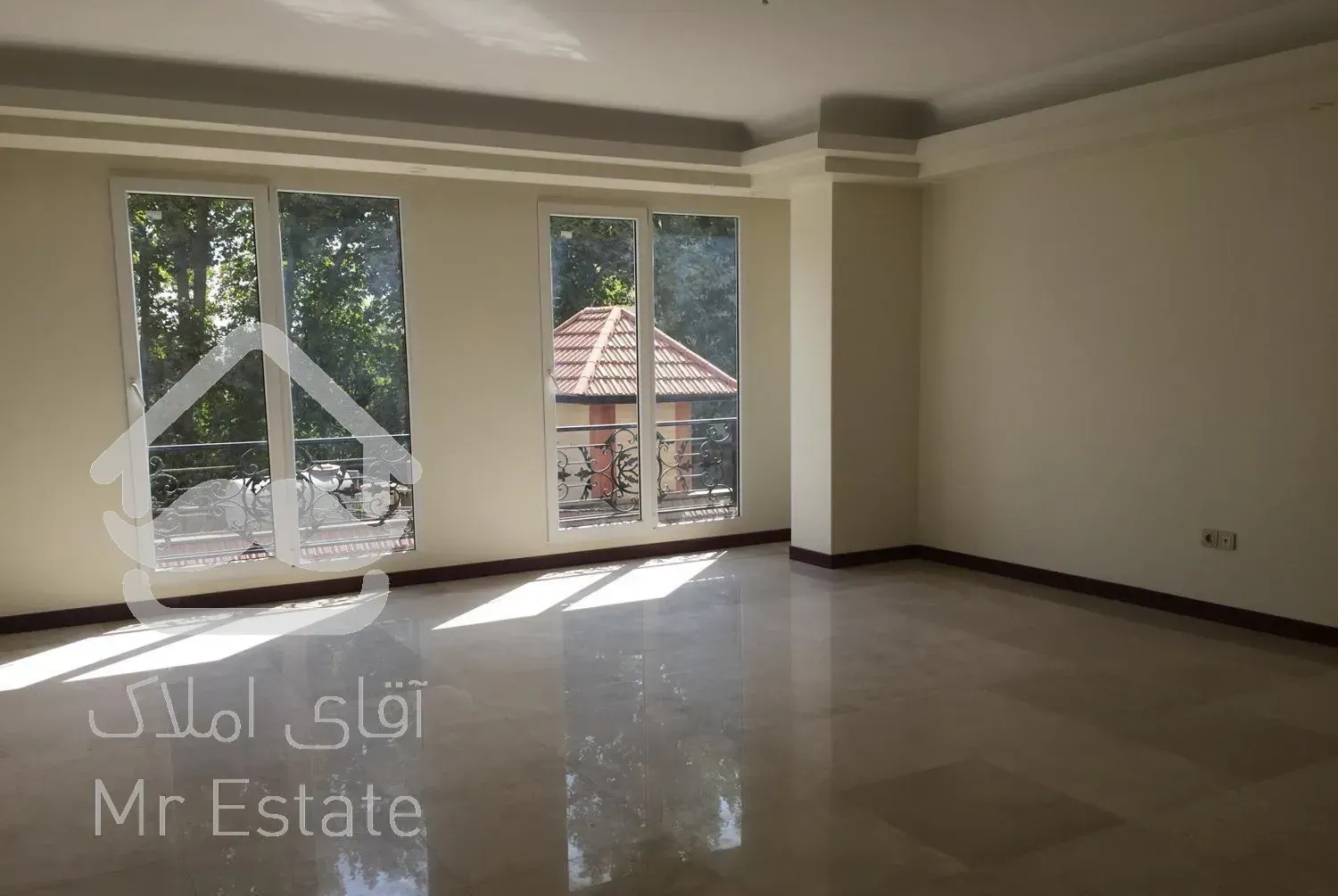 باغ فردوس ۱۱۳ متر ۲ خواب ۲‌پارکینگ