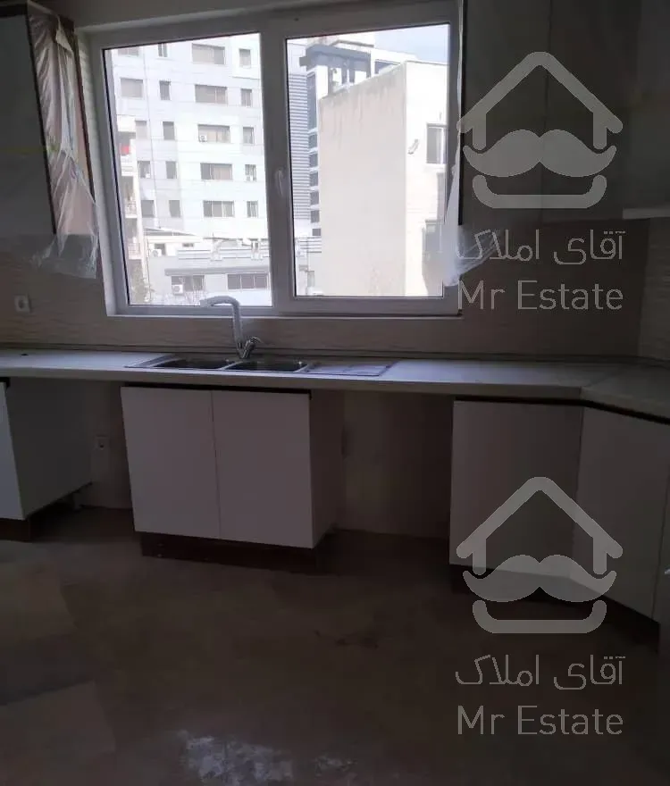 هروی 147متری سه خواب مستر سه نبش کلید نخورده