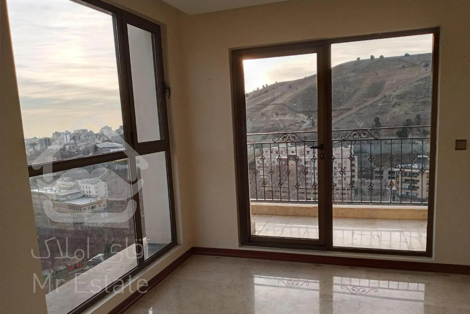 ۱۳۰ متر ۲ خواب ( اوین /  درکه )