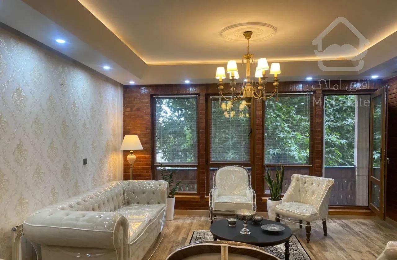 نیاوران یاسر ۱۱۰متر تراس قابل چیدمان ویو ابدی باغ