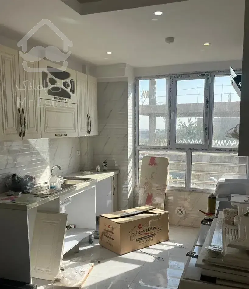 واحد ۷۷ متری کلیدنخورده چیتگرجنوبی شهرک ۲۲بهمن