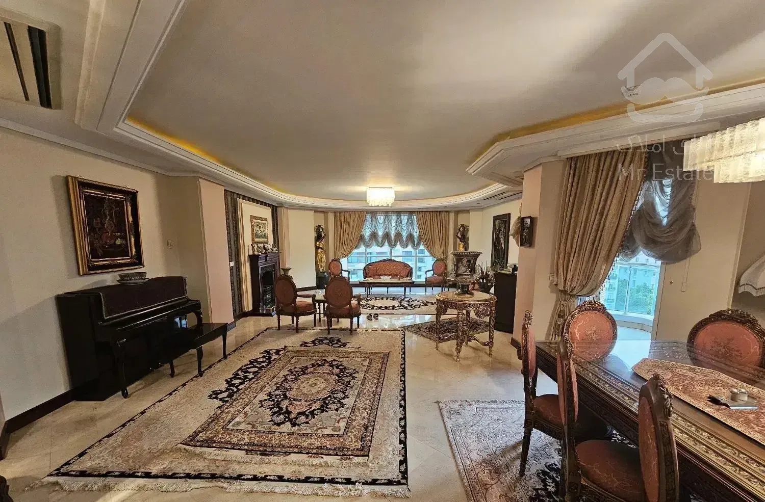 زعفرانیه ۲۵۸ متر طبقه۱۶ قیمت پارسال (ویدیوببین)