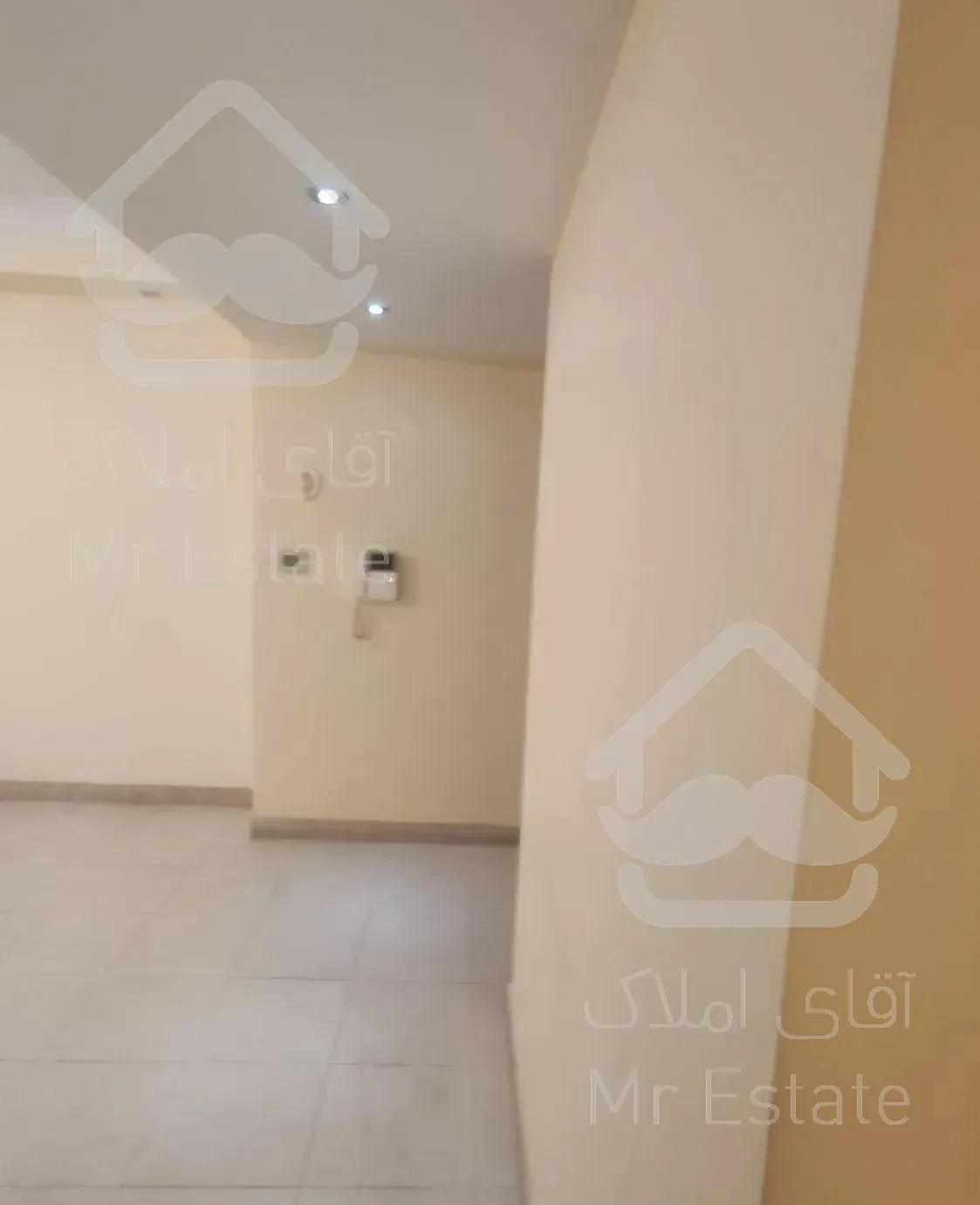 آپارتمان ۹۷ متری سه خوابه