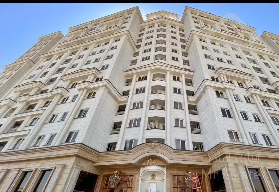 110متر برج باغ اعیانی فول مشاعات وامکانات نوبنیاد