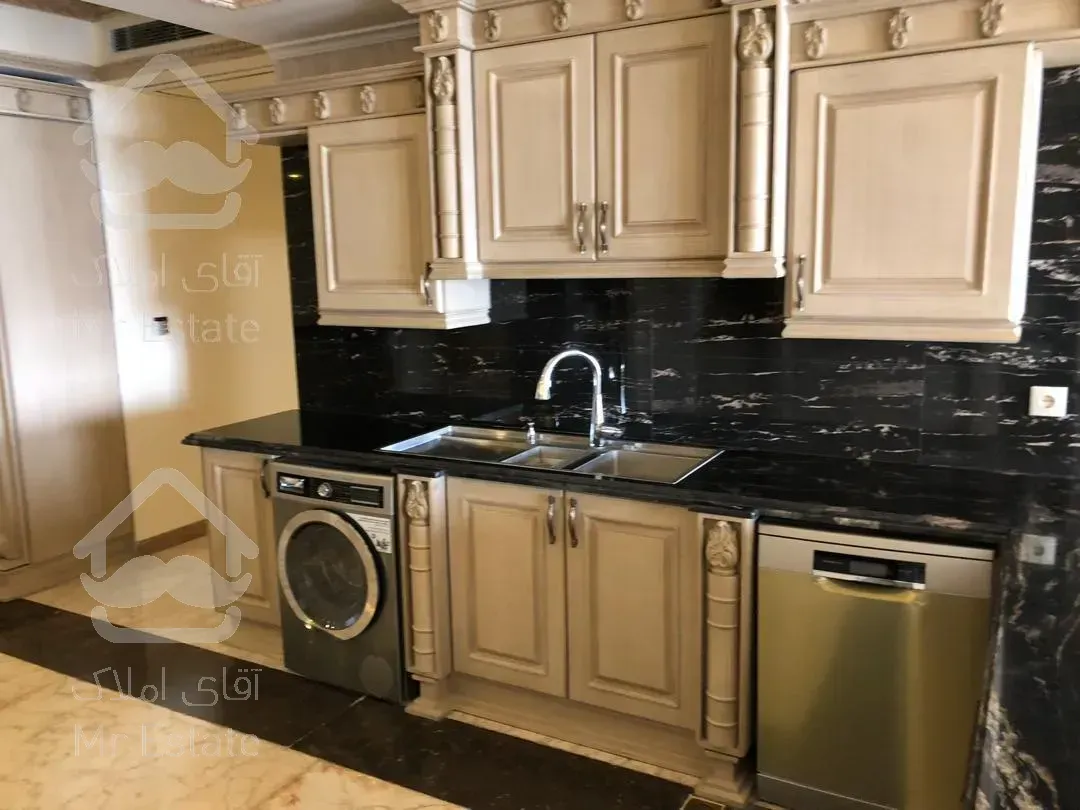 ۱۰۰۰ متر تیربلکس  پنت هاووس