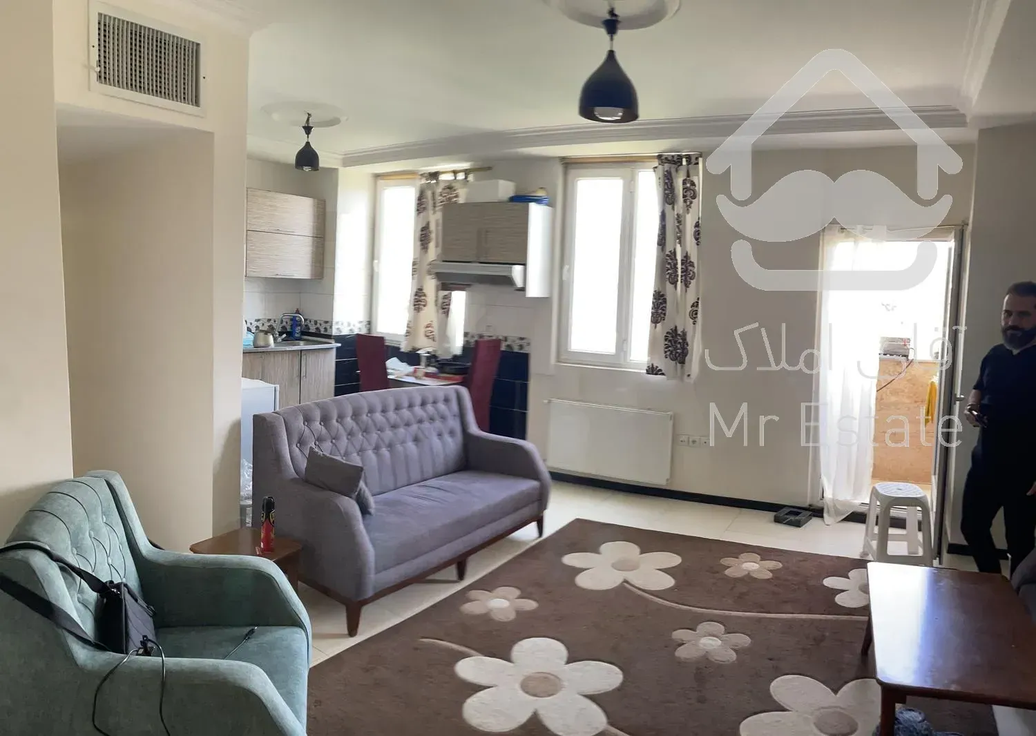 آپارتمان فروشب ۶۷ متری دو خواب