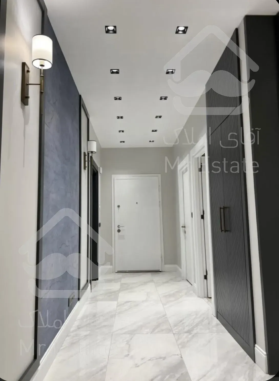 آپارتمان  مدرن ۲۲۰ متری در اندرزگو برای فروش