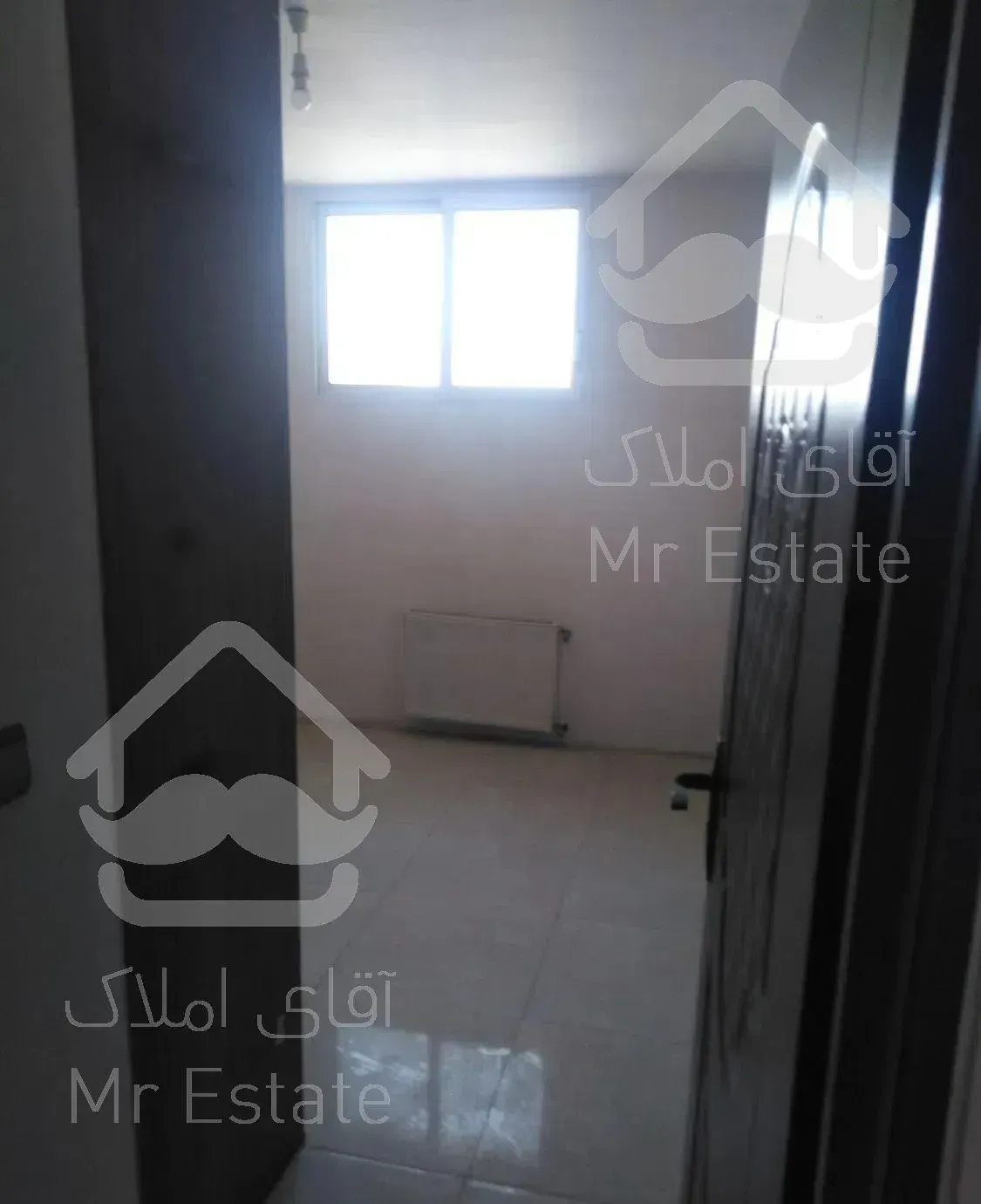 شهرک سیمرغ پشت هایپراجاره واحد 95متری دو خوابه فول