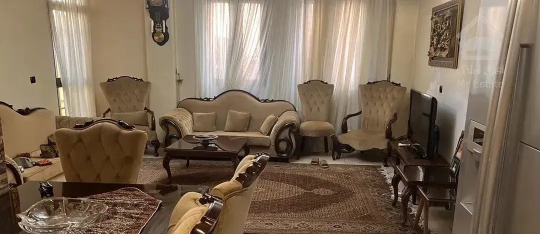 آپارتمان ۸۳ متری