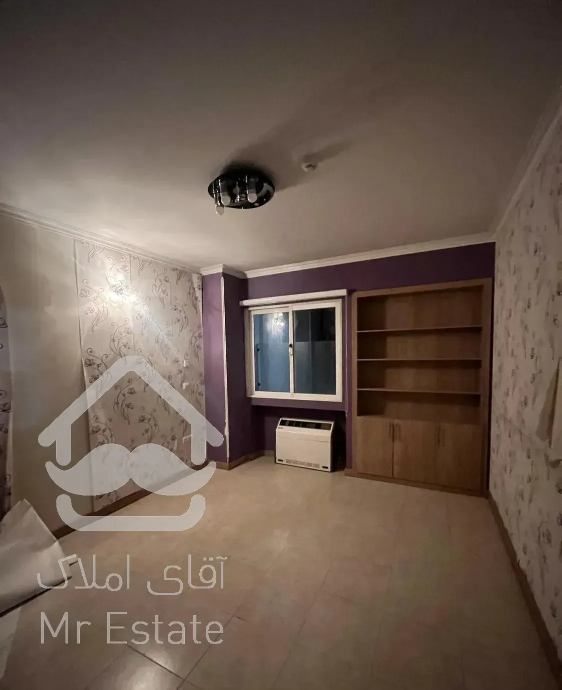 آپارتمان ۱۱۰ متر / دو خوابه / نظر غربی