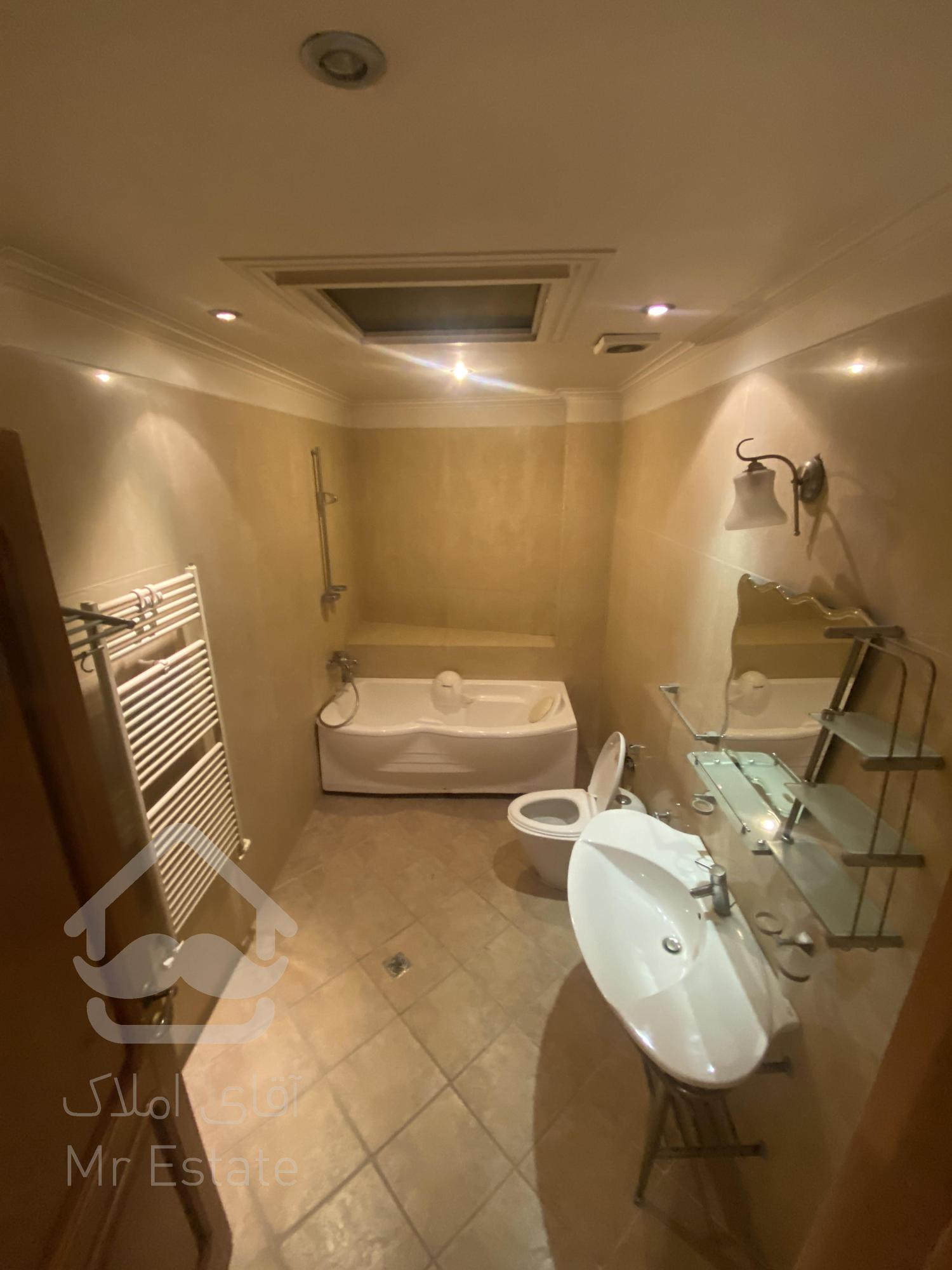 فروش آپارتمان ٣٣٣ متری فرمانیه