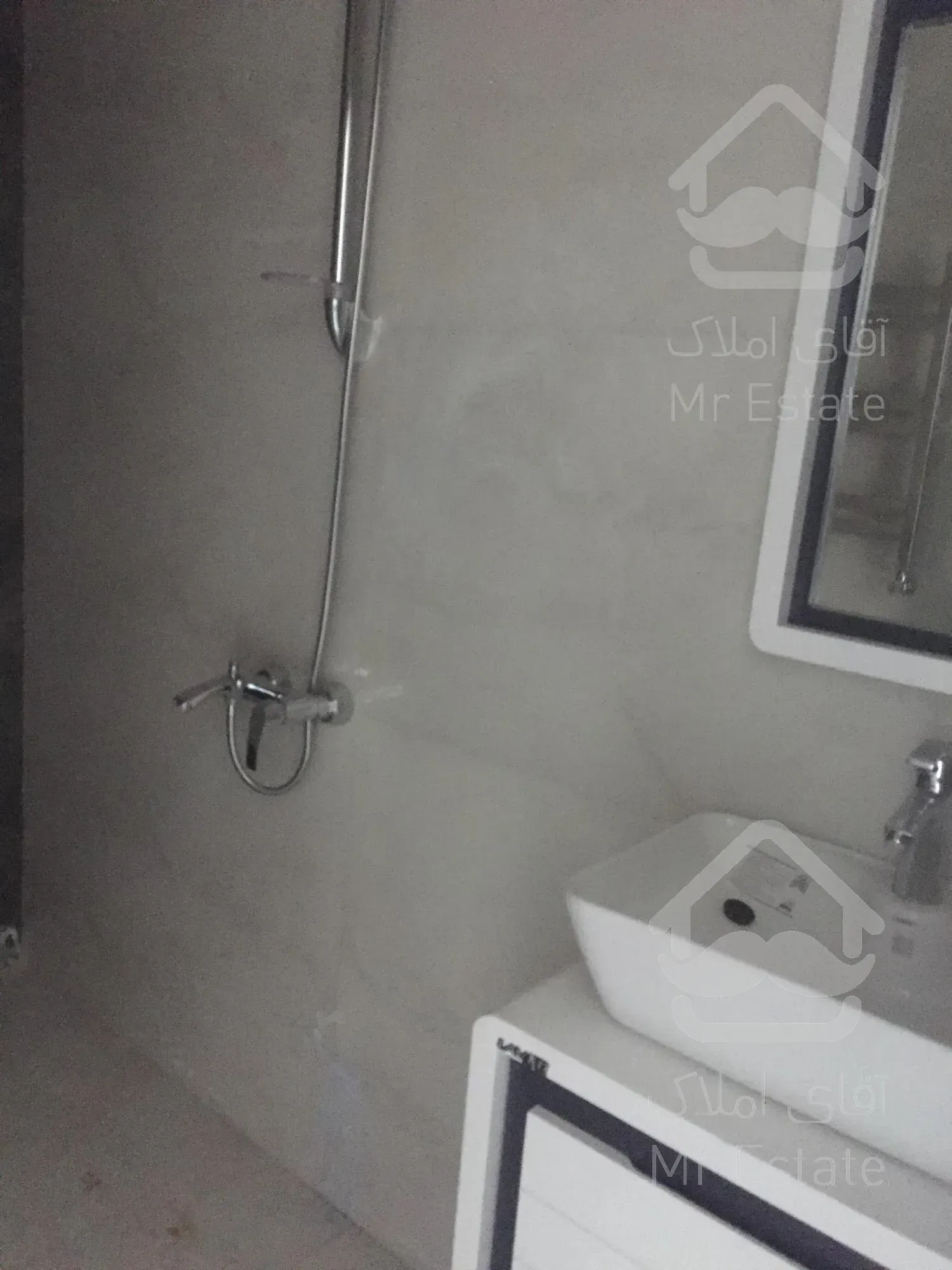 فروش واحدهای ۴۰ متری / اقساطی / ویو ابدی / چیتگر