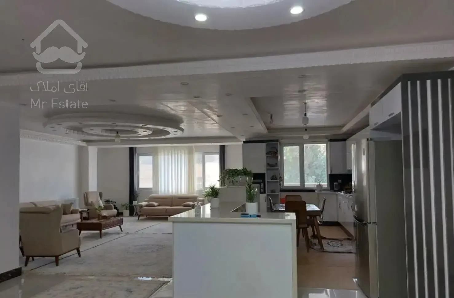 آپارتمان 220 متری / 3 خواب / تک واحدی / سعدی ها