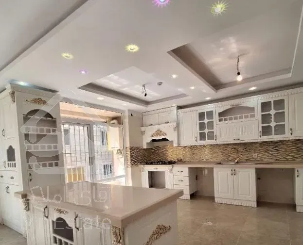 ۱۳۶ متر/۳ خواب /  دریان‌نو/ اماده عقد قرارداد