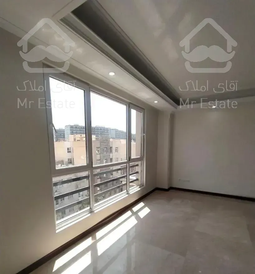 ۱۵۰متر۳خواب کلید نخورده ۲پارکینگ