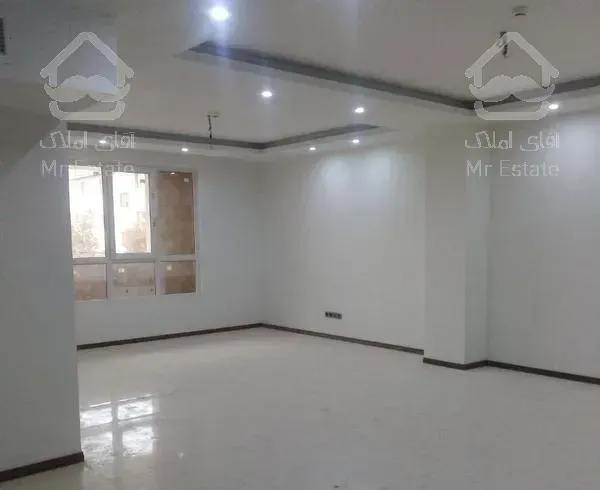 اپارتمان خ داریوش شاهرخ شرقی ۱۲۲ متر