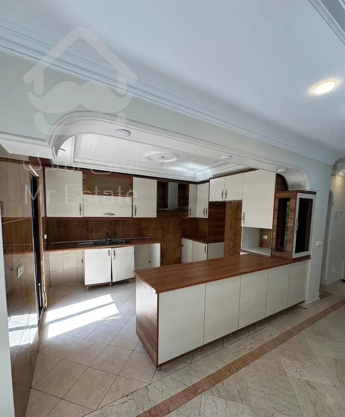 ۱۴۰ متر ۳ خواب هروی / تاپ لوکیشن / فول امکانات