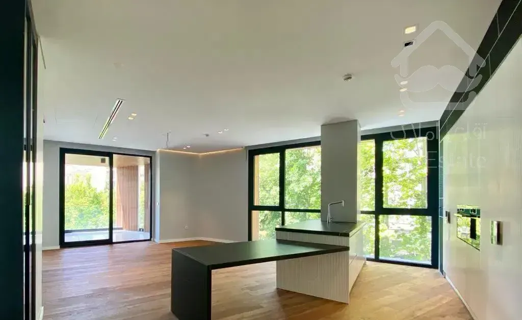 ۲۲۵ متر گلستان شمالی فول بازسازی