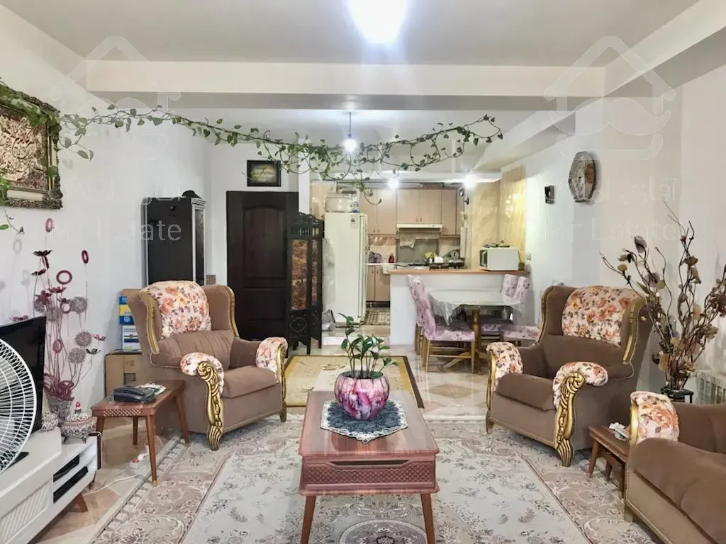 رهن آپارتمان ۱۱۳ متری در تنکابن