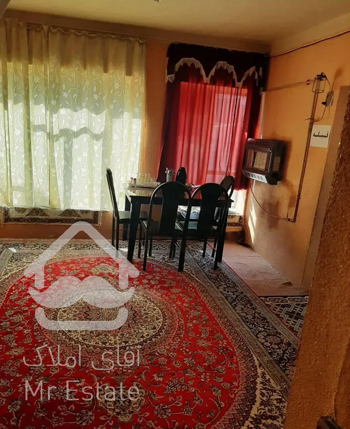 منزل مسافر با حیاط و پارکینگ