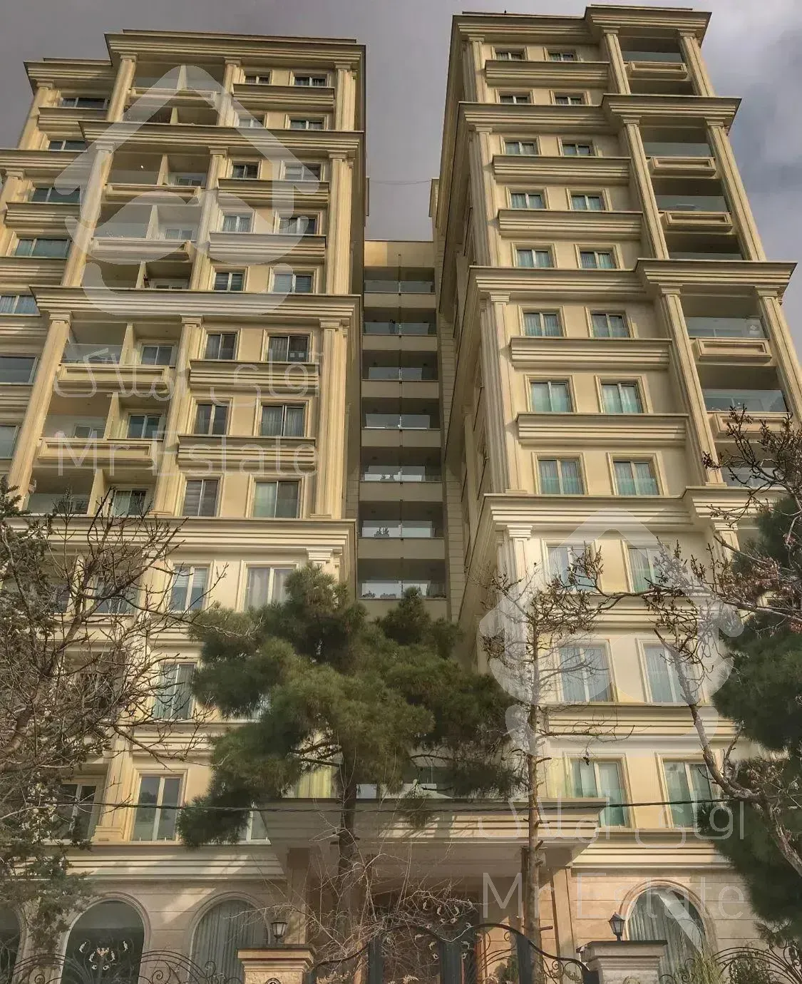 ۱۷۰ متر *برج باغ کلاسیک و سلطنتی رویال پارک*