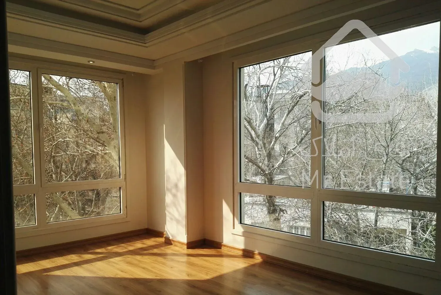 فروش 370 متر 4 خواب کلید نخورده