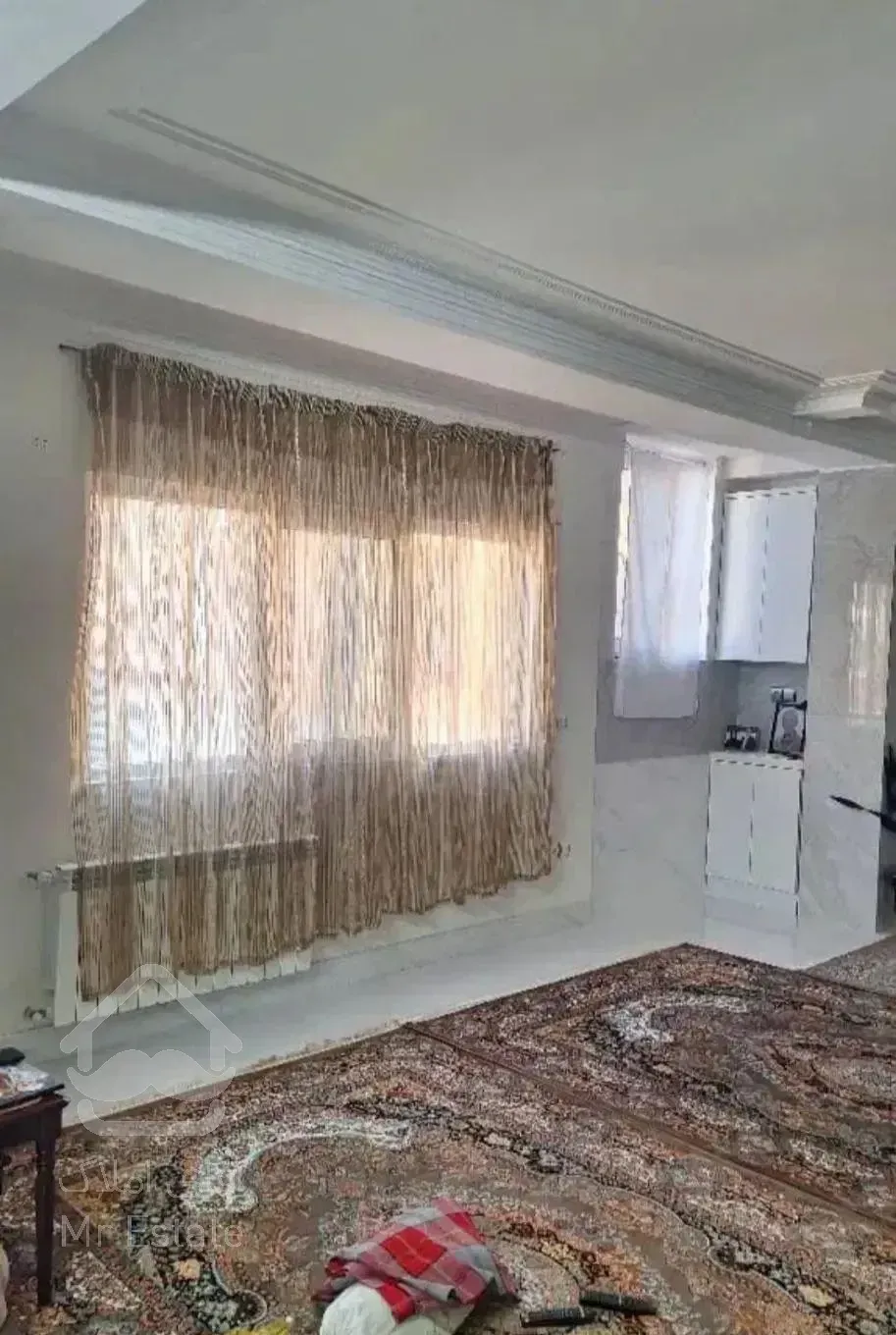 آپارتمان ۸۵ متری خ ساری  ابتدا کوچه نیما