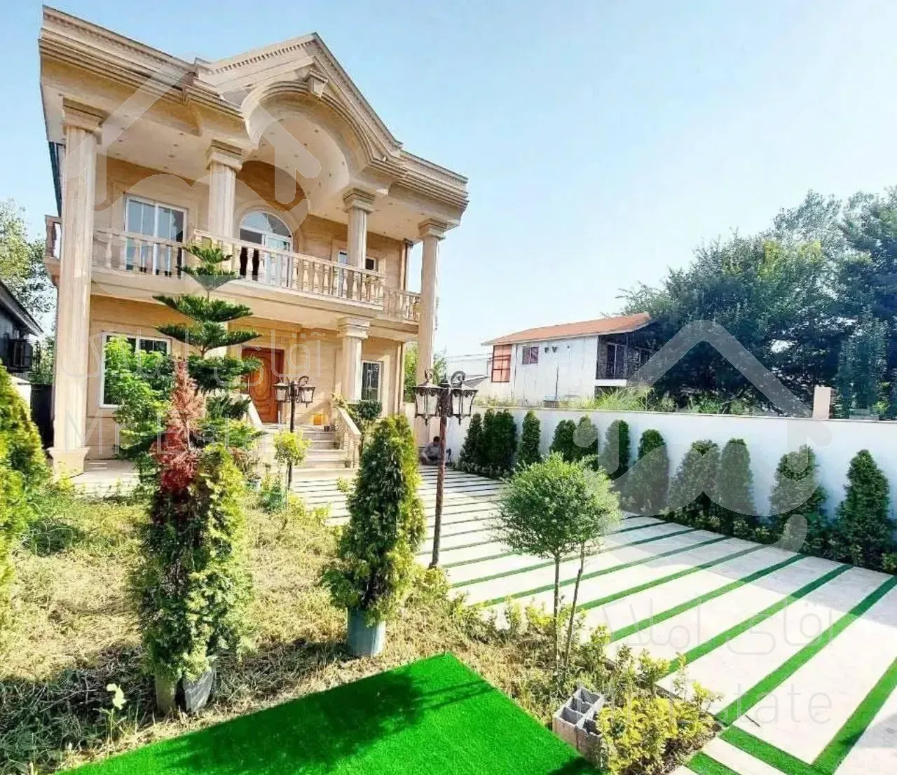 ‌کاخ ویلا جنگلی نور آپادانا ۲۸۰متری سنددار