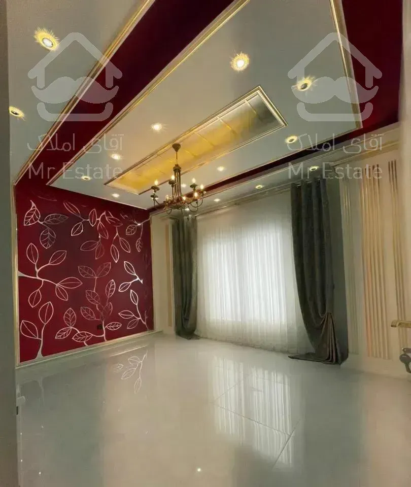 ابر ویلای کلاسیک 800 متری با متریال مدیترانه‌ای