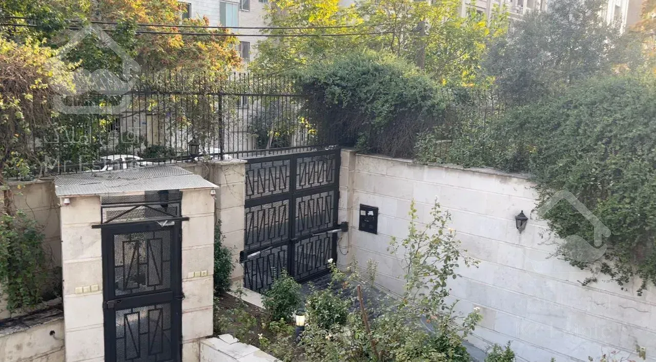 آپارتمان ۱۱۵ متری/۲خوابه/اباذر /فول امکانات