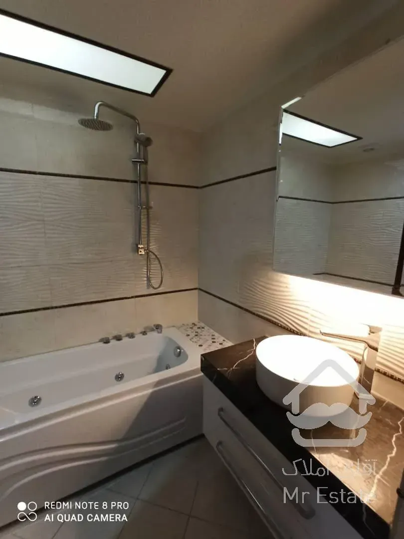 رهن و اجاره آپارتمان ۲۲۰ متری نیاوران