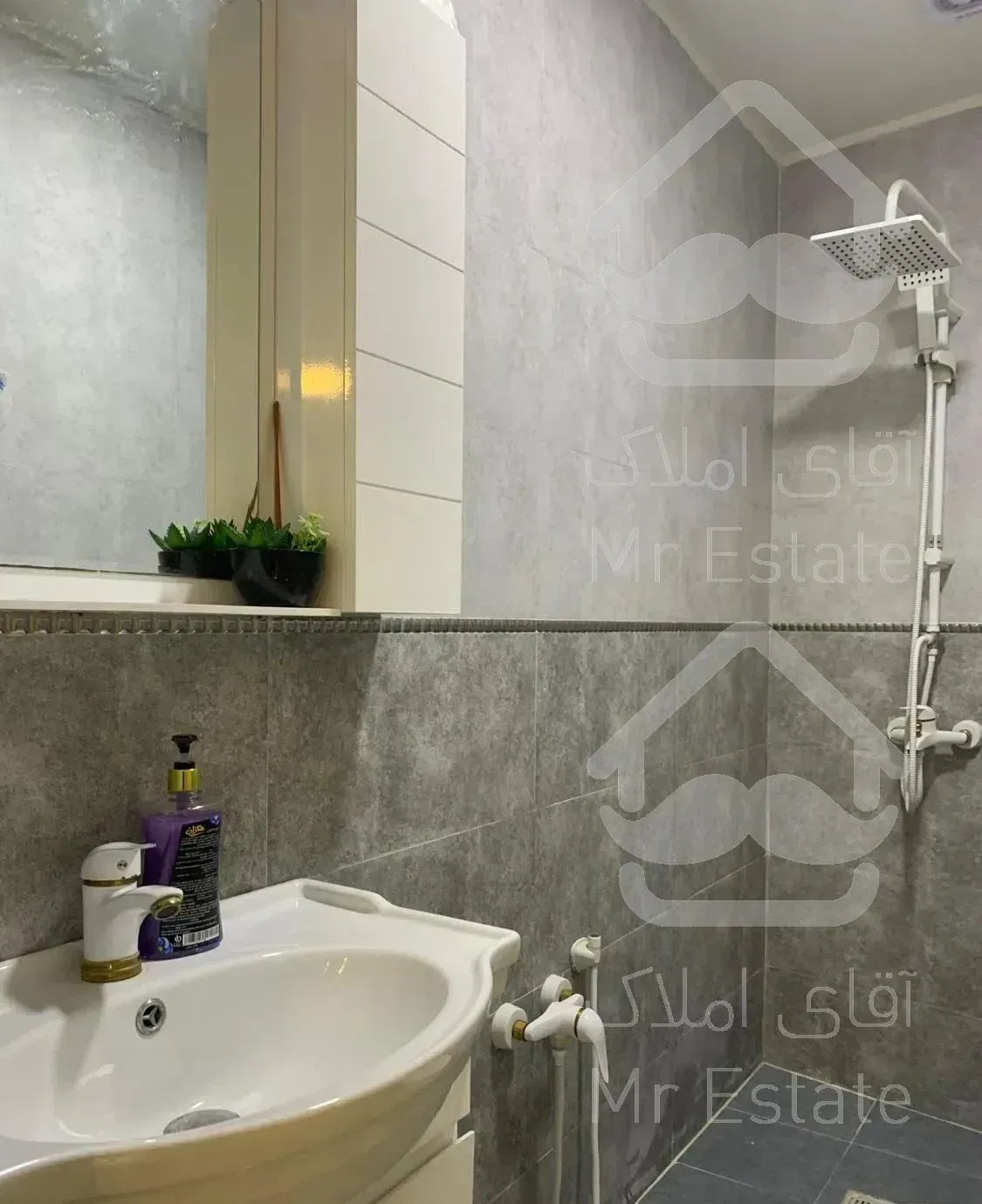 اوین ۹۸متر ۱خواب پلان زیبا