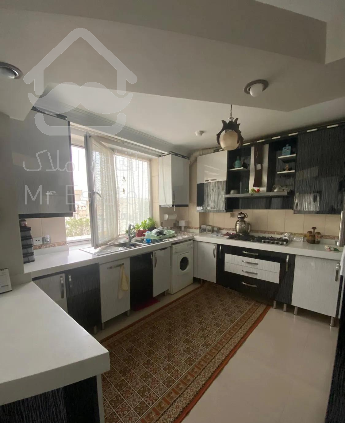 ۸۳ متر تجریش دزاشیب (اوقافی)