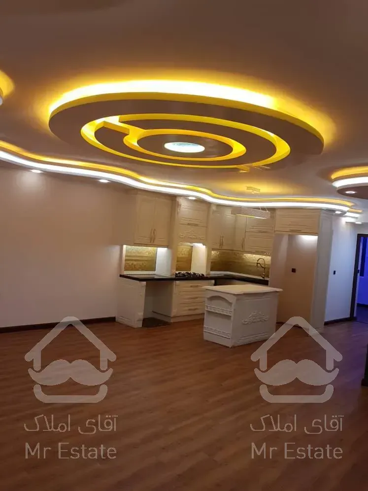 82متر 2خواب *خوش نقشه  روبه آفتاب *شمال فردوس