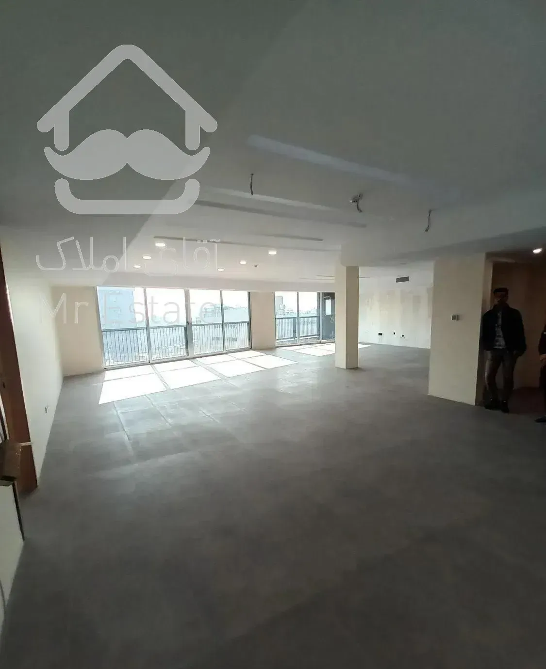 موقعیت اداری بهجت اباد((۲۱۲متر)) نوساز