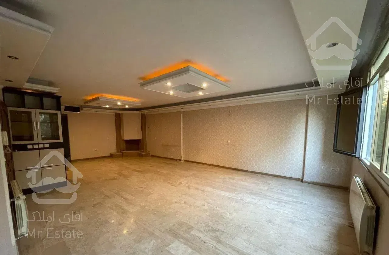 ١٣٠ متری ٣ خواب